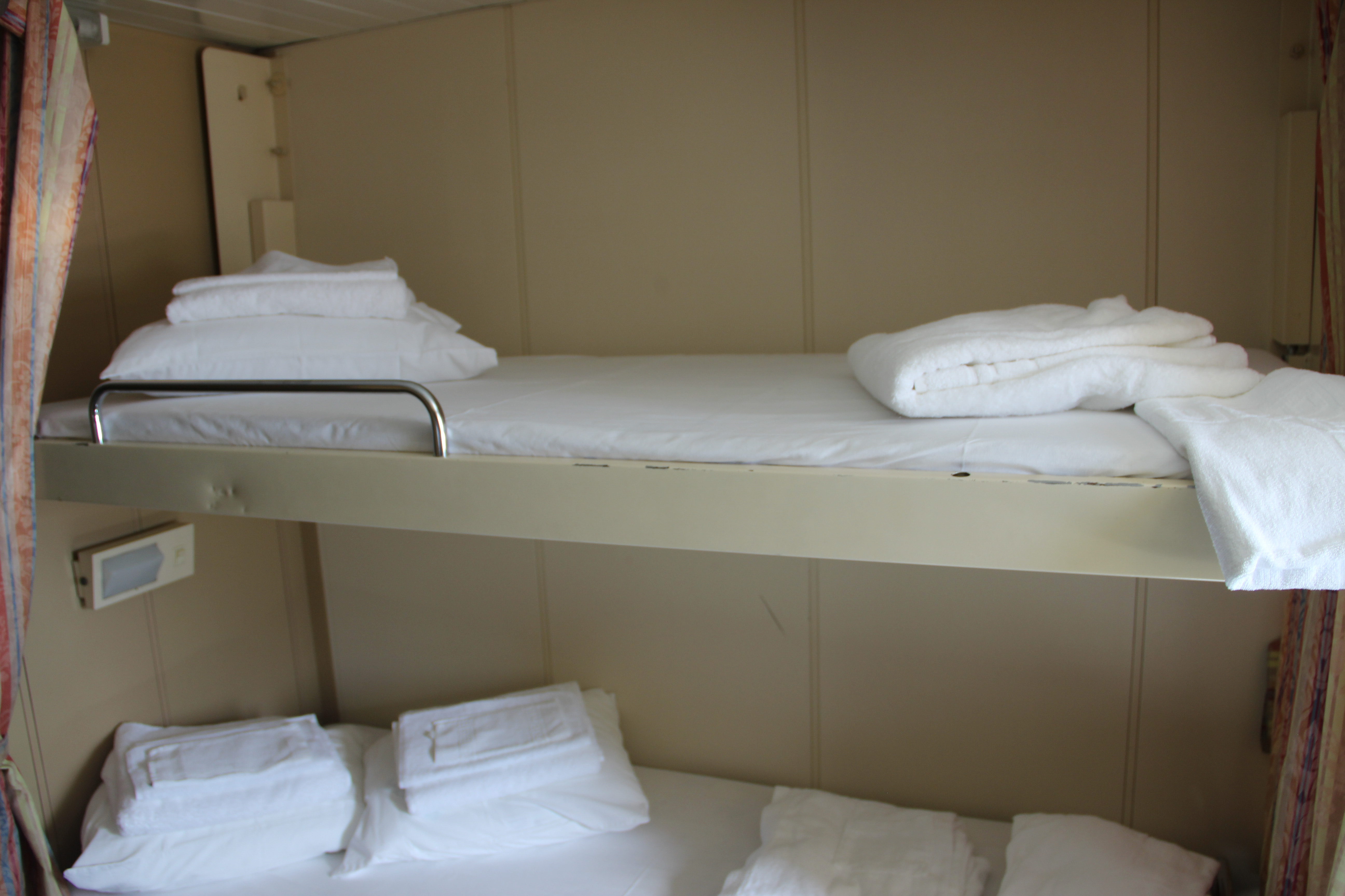 Quark Expeditions Kapitan Khlebnikov Triple Cabin 7.jpg